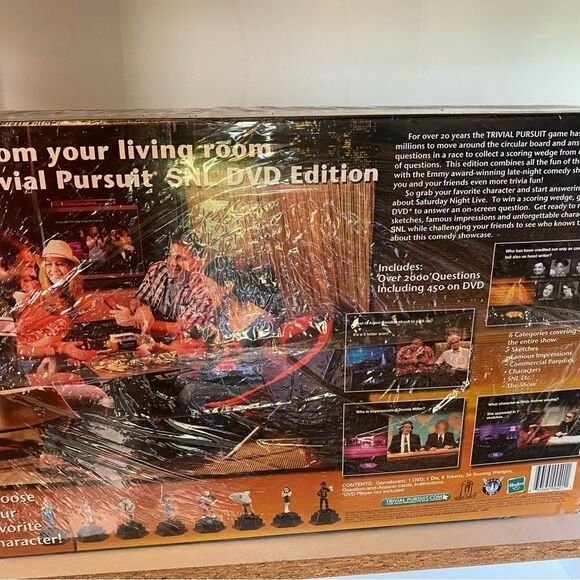 Saturday Night Live SNL Trivial Pursuit Dvd Edition Board Game New Sealed - Picture 2 of 2